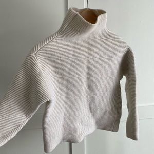 SOLD - Wilfred Thick White Italian Yarn, 100% Wool